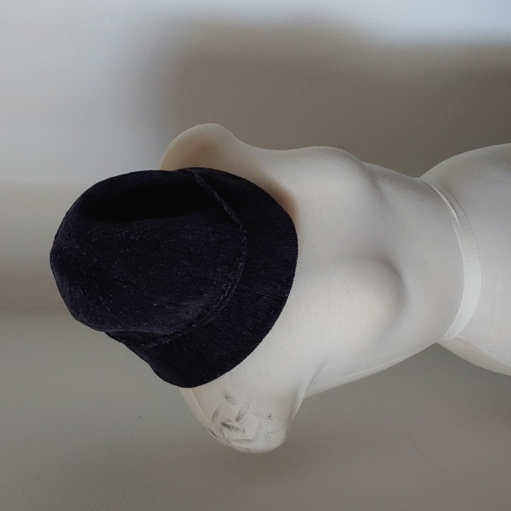Black hat
